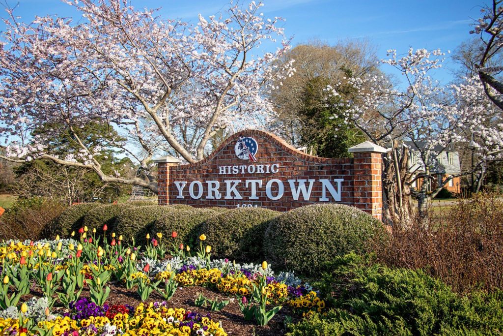 Historic Yorktown sign
