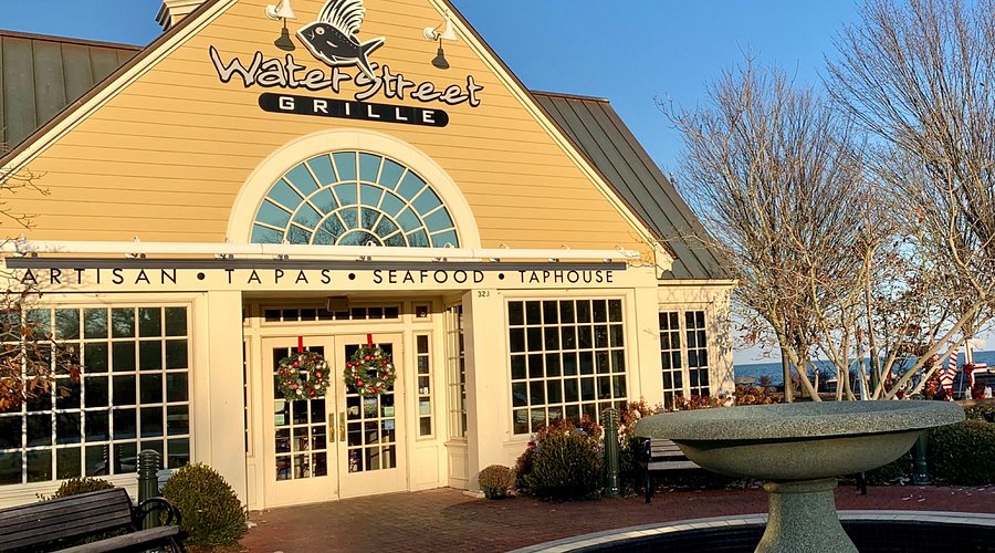 Water street grille yorktown va